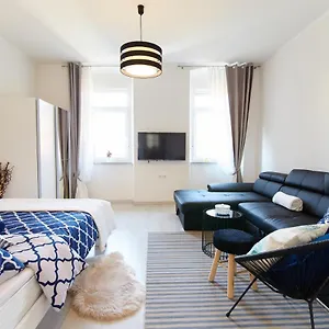  Apartment Manuela